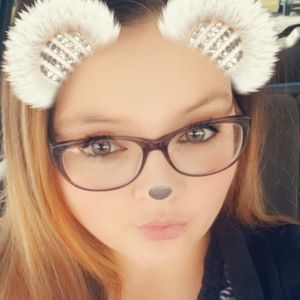 Meet your Posher, Alysha